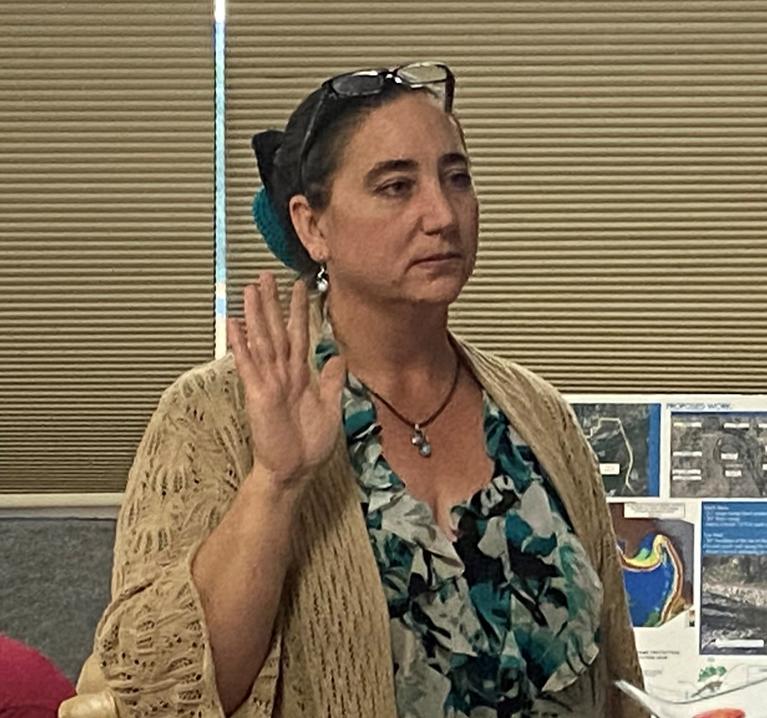 Mayor Shanelle Hansen